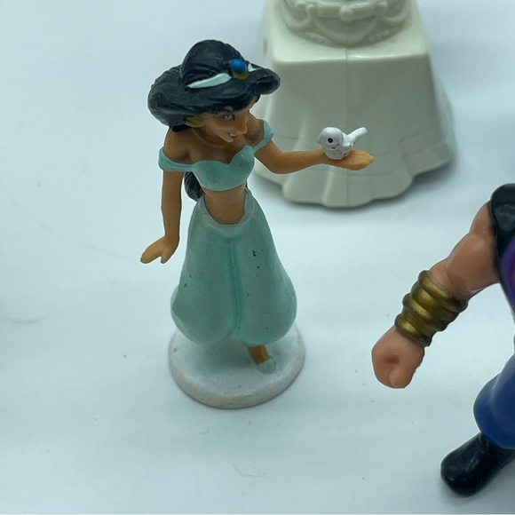 Vintage Disney Aladdin Figurines 12 Piece Set - Picture 7 of 16